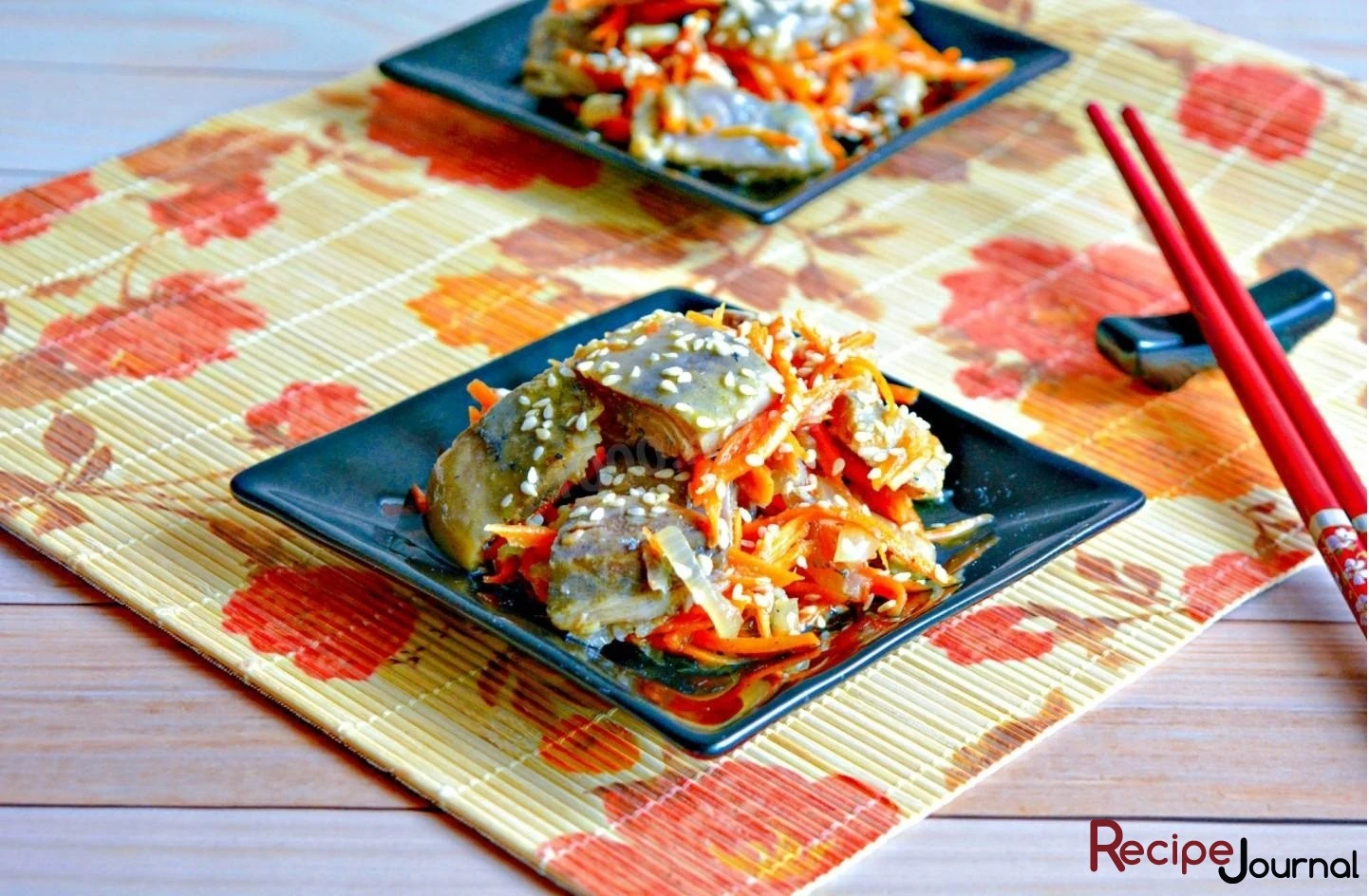 Рецепт блюда из рыбы - Скумбрия маринованная по-корейски с морковью