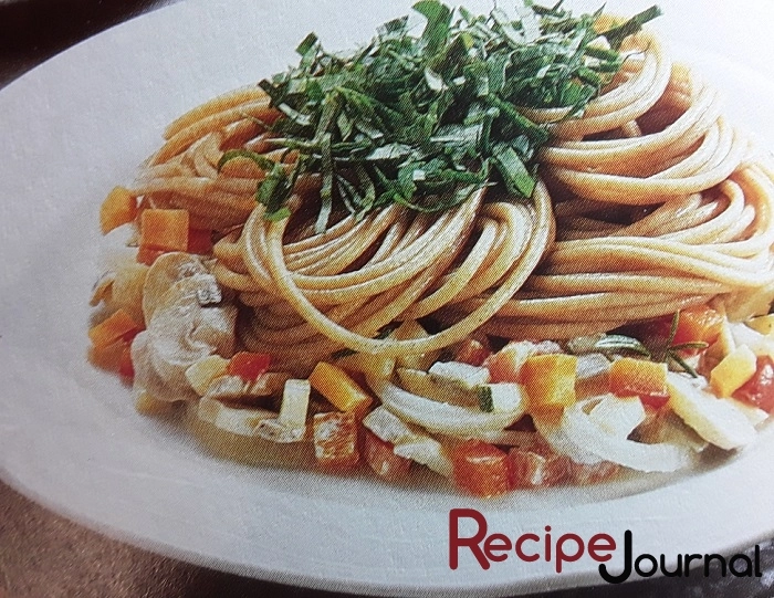 Спагетти на овощах - итальянское блюдо
