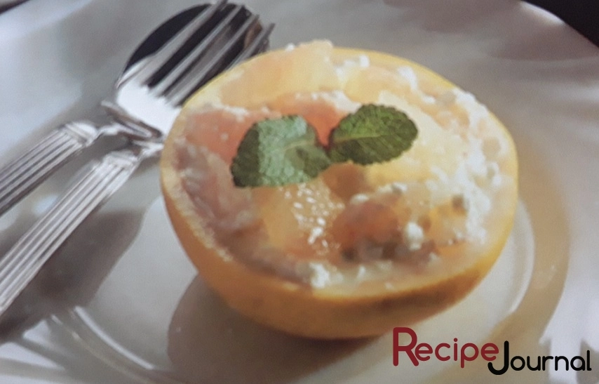 Рецепт - грейпфрут с творогом - низкокалорийный десерт