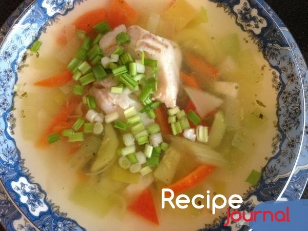 Быстрый рыбный суп из трески - низкокалорийный рецепт
