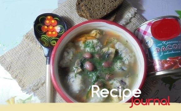 Суп грибной с фасолевыми клёцками - рецепт вегетарианского блюда
