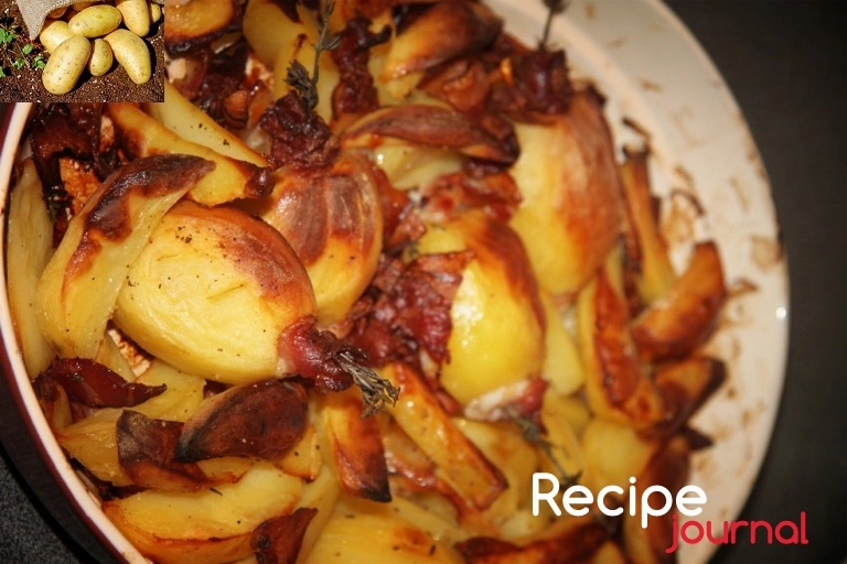 Картофель, запеченный с чесноком и беконом - рецепт горячей закуски