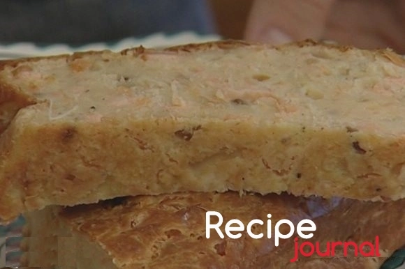 Пирог с рыбой из дрожжевого теста - рецепт несладкой выпечки