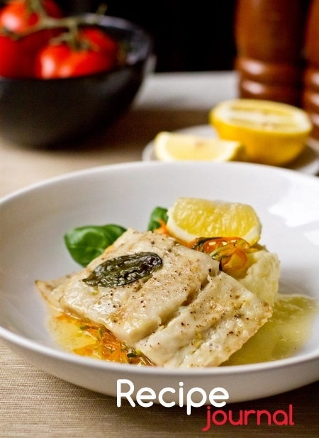 Треска, запеченная на овощной подушке - рецепт блюда из рыбы