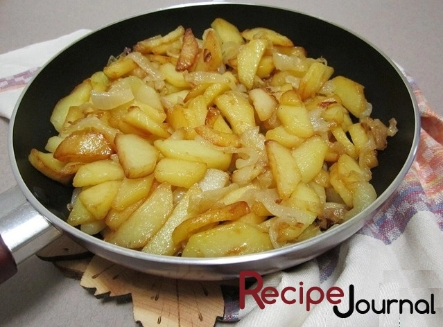 Картошка жареная с луком - рецепт блюда из овощей