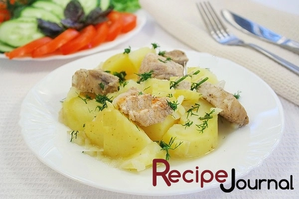 Картошка тушеная с мясом в мультиварке - рецепт блюда из овощей