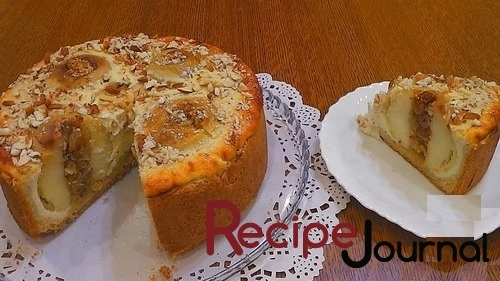Пирог заливной с целыми яблоками и творожной заливкой - выпечка на десерт