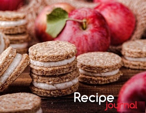Печенье из яблок и отрубей с творожным кремом -  рецепт вкусного десерта