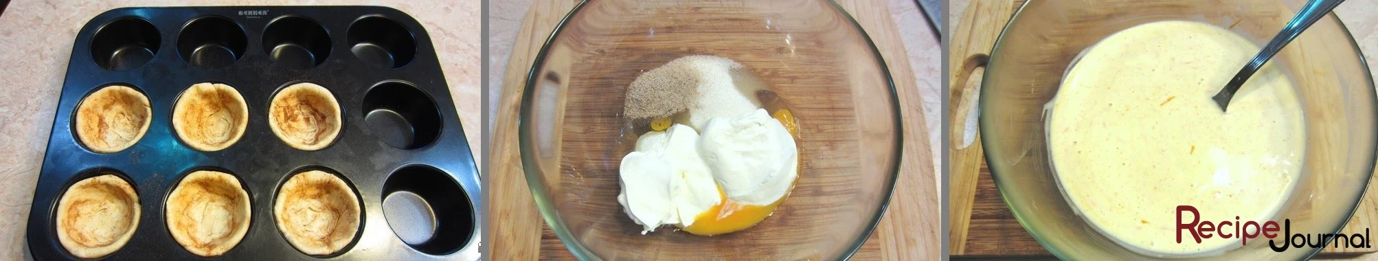 Форму для кексов смазываем небольшим количеством масла и выкладываем пласты теста, вдавливая в формы и равномерно распределяя по стенкам. Отправляем в разогретую до 200<sup>о </sup>духовку на 15 минут. Ингредиенты для крема яйцо, сметану, сахар и ванильный сироп складываем  подходящую емкость хорошенько взбиваем и отставляем.