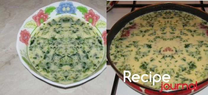 Пока печень жарится, взбить яйца, добавить соль, зелень и молоко. Залить поверх печени и отправить в разогретую духовку при 180<sup>о</sup>.