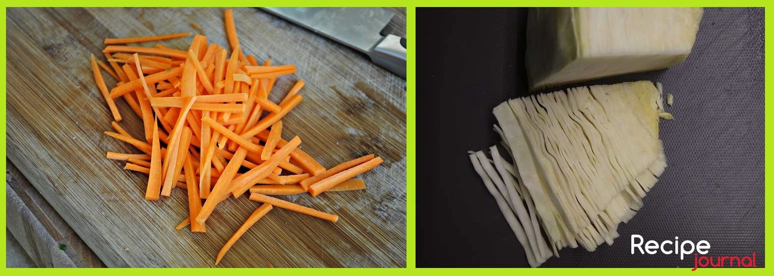 Тонко порежем морковь и  нашинкуем капусту.