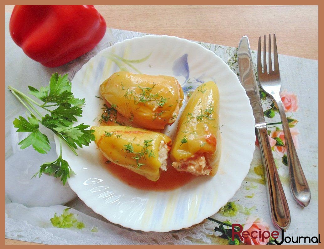 Перец, фаршированный мясом и капустой - рецепт блюда из овощей