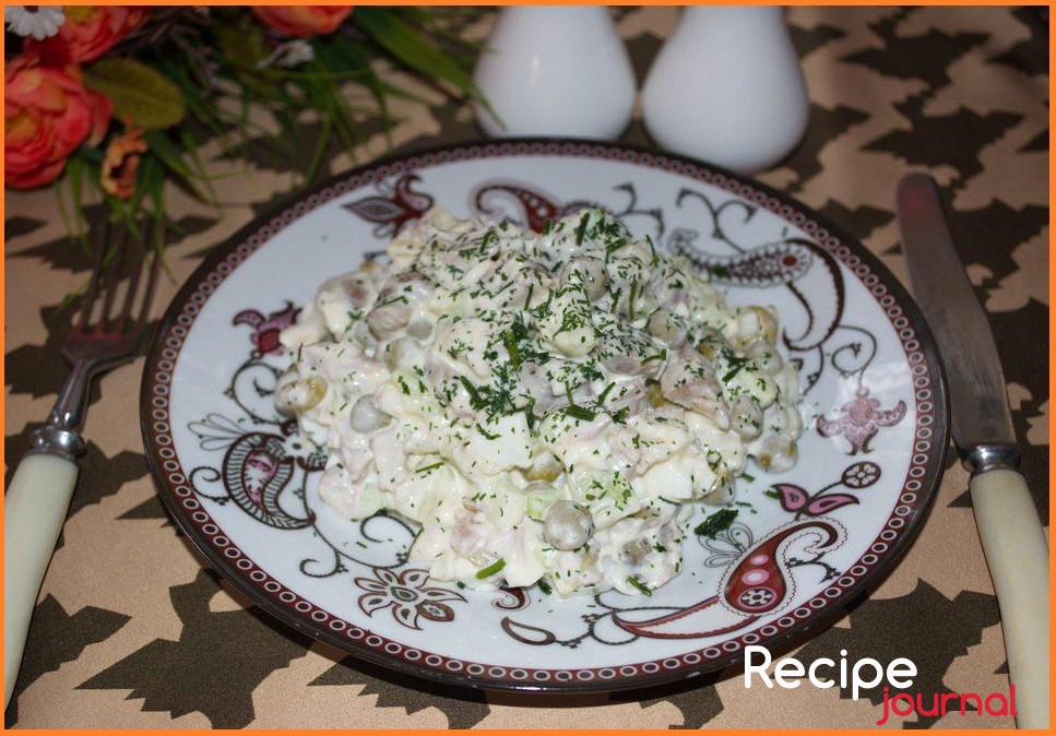 Салат из индейки и грибов - простой рецепт для ужина