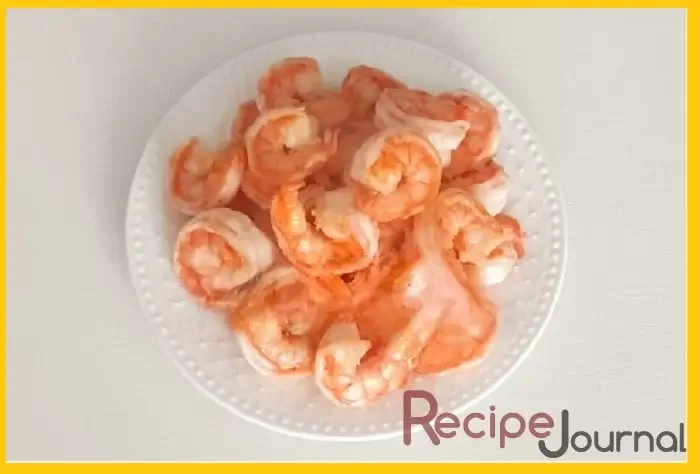 Креветки, жареные с чесноком - рецепт блюда из морепродуктов