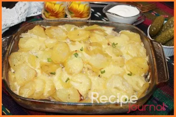 Картофель с фаршем в духовке - простой рецепт