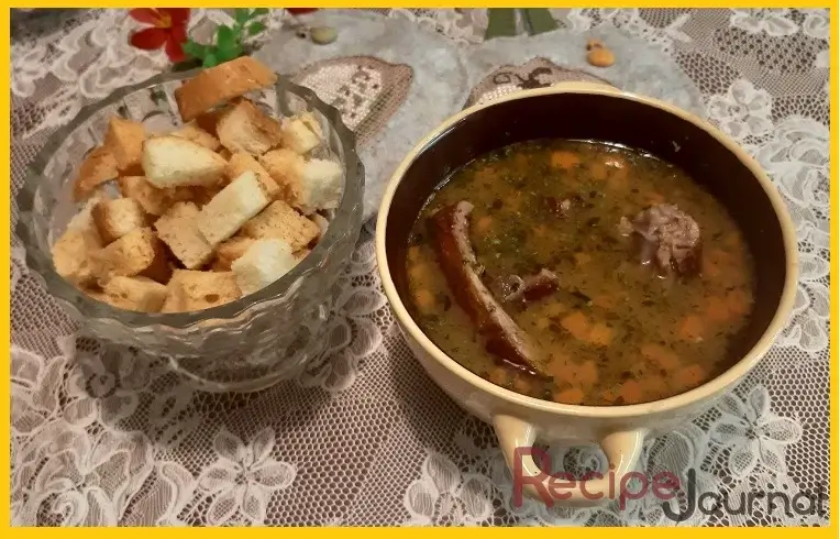 Суп из чечевицы с копчеными ребрышками, рецепт вкусного обеда