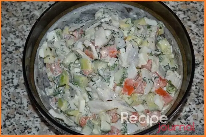 Рецепт лёгкого салата с кальмарами и авокадо: быстрый ужин за 15 минут