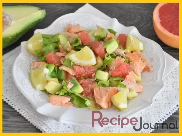 Экзотический салат с авокадо и грейпфрутом - подарок для любимых к 8 марта